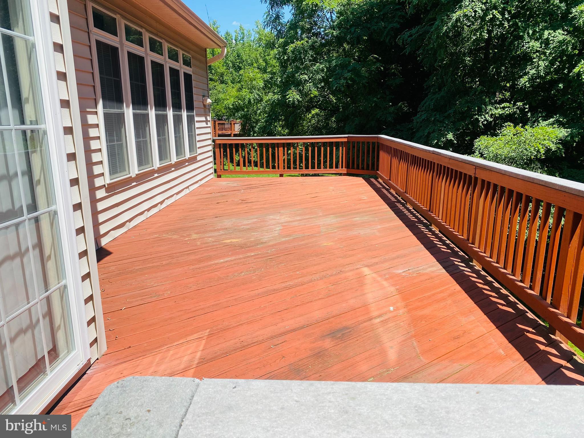 3500 Germainia Court Triangle, VA 22172 - Photo 75 of 77 a view of balcony with wooden floor and fence