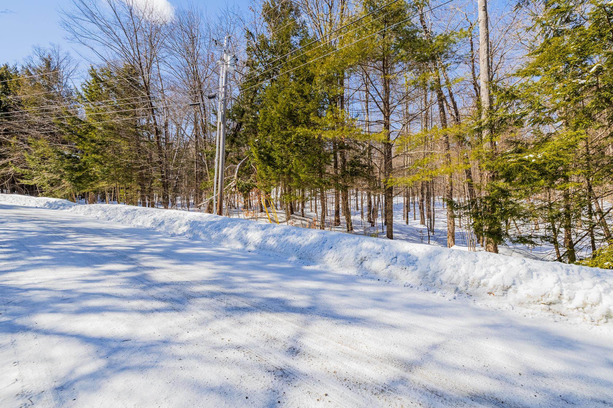 5417 Fletcher Lane, Unit 5471 Quechee, VT 05059 - Photo 4 of 11