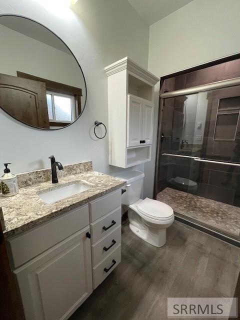 804 Cleveland Avenue Salmon, ID 83467 - Photo 15 of 28 Master bath