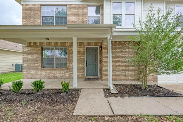 $2,100 | 125 Holland Street, Hutto, TX 78634