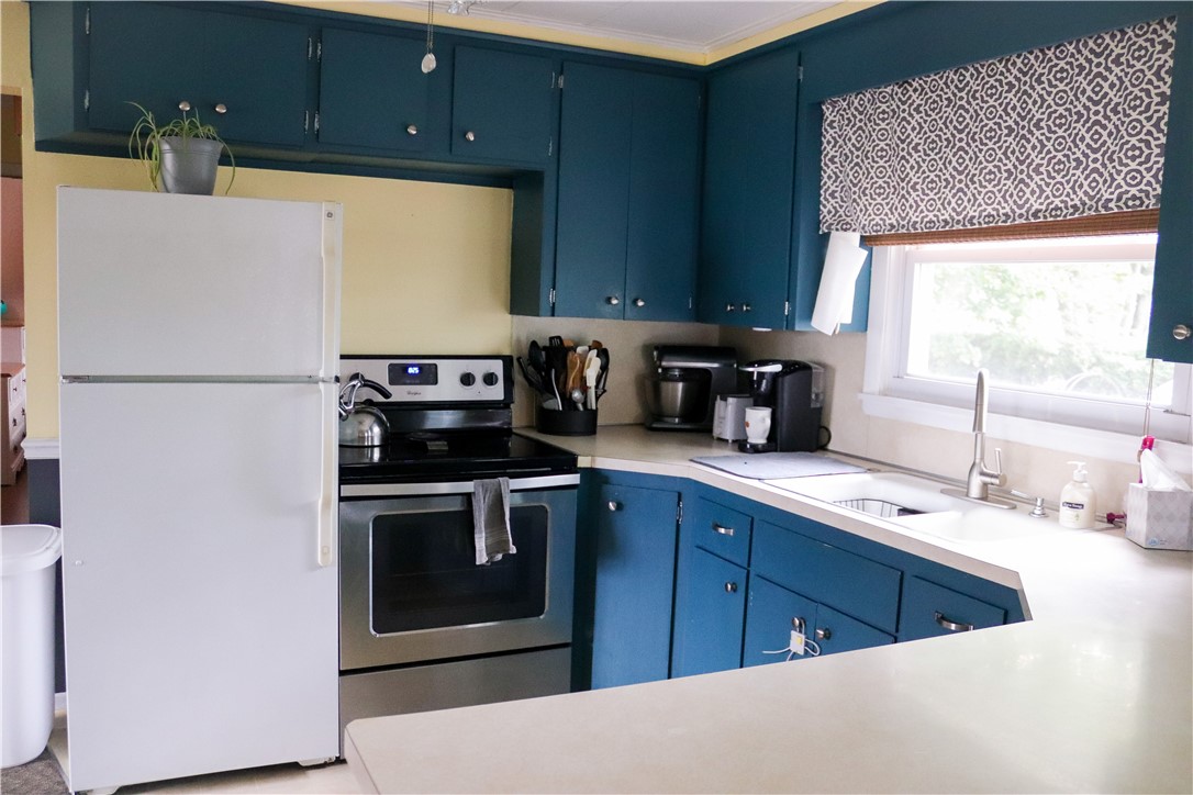 165 Hamilton Street Woonsocket, RI 02895 - Photo 11 of 33 Gallery Image 11