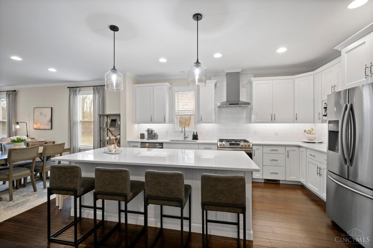 3640 Brotherton Road Cincinnati, OH 45209 - Photo 3 of 40