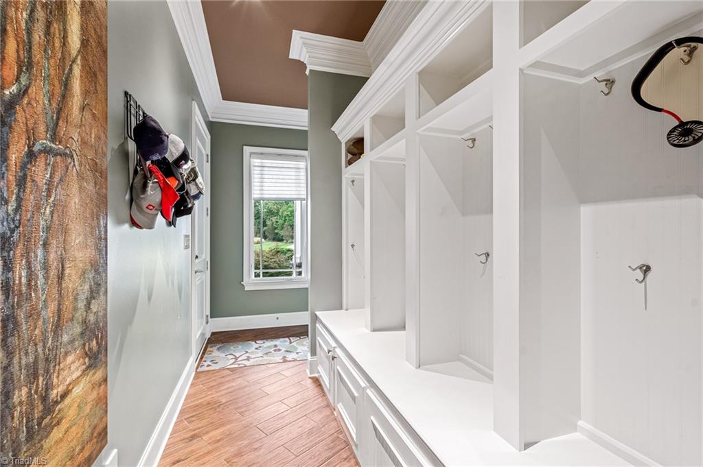 636 Lee Road Thomasville, NC 27360 - Photo 15 of 46 Den