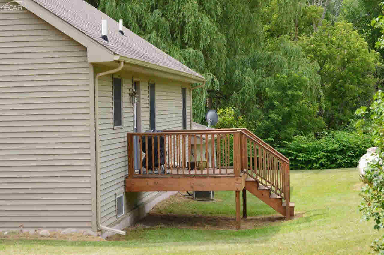 650 Goodrich Road Fostoria, MI 48435 - Photo 24 of 28 21188380-23.JPG