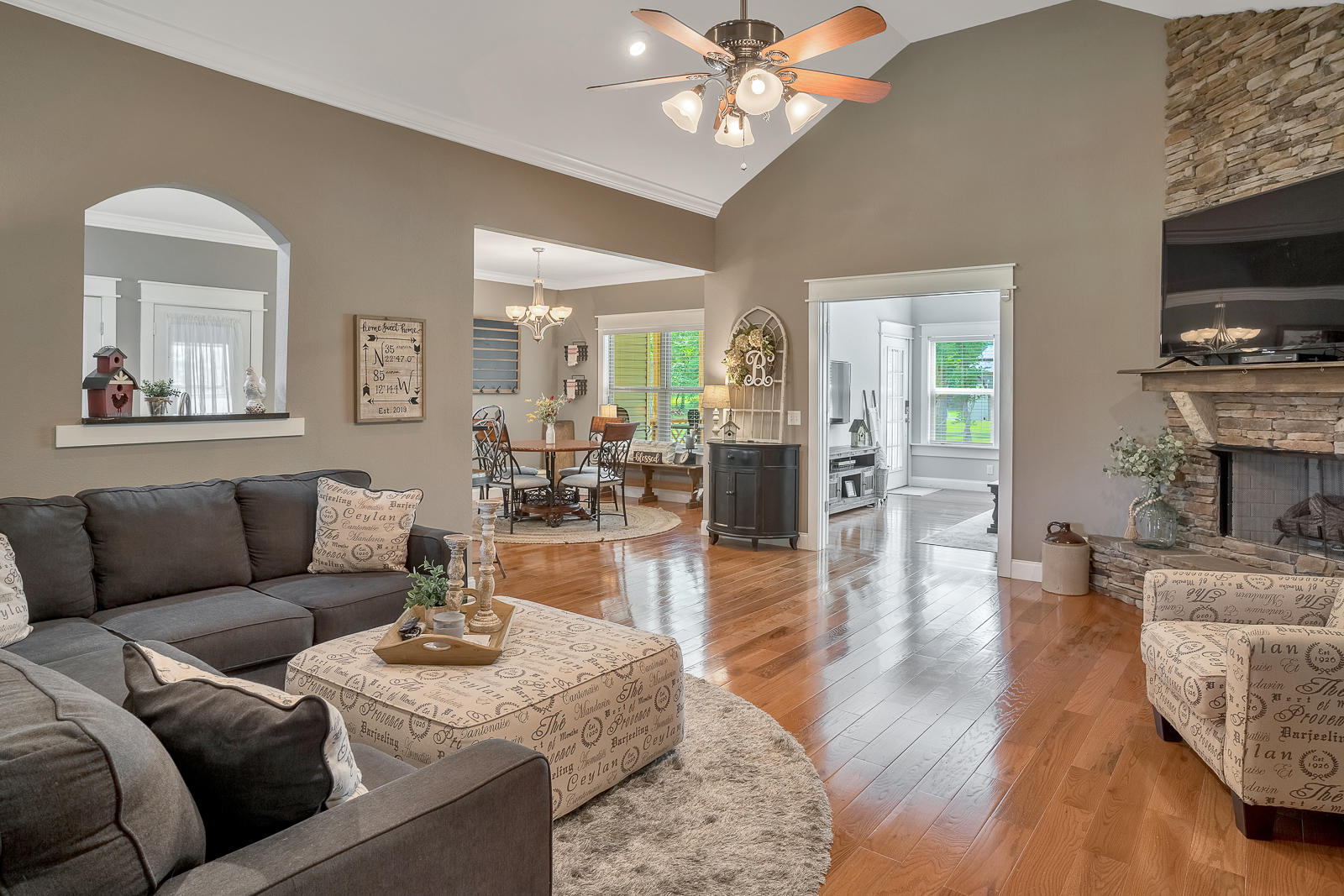 1526 Hotwater Road Soddy Daisy, TN 37379 - Photo 8 of 43 1526-Hotwater-MLS-Photos-9