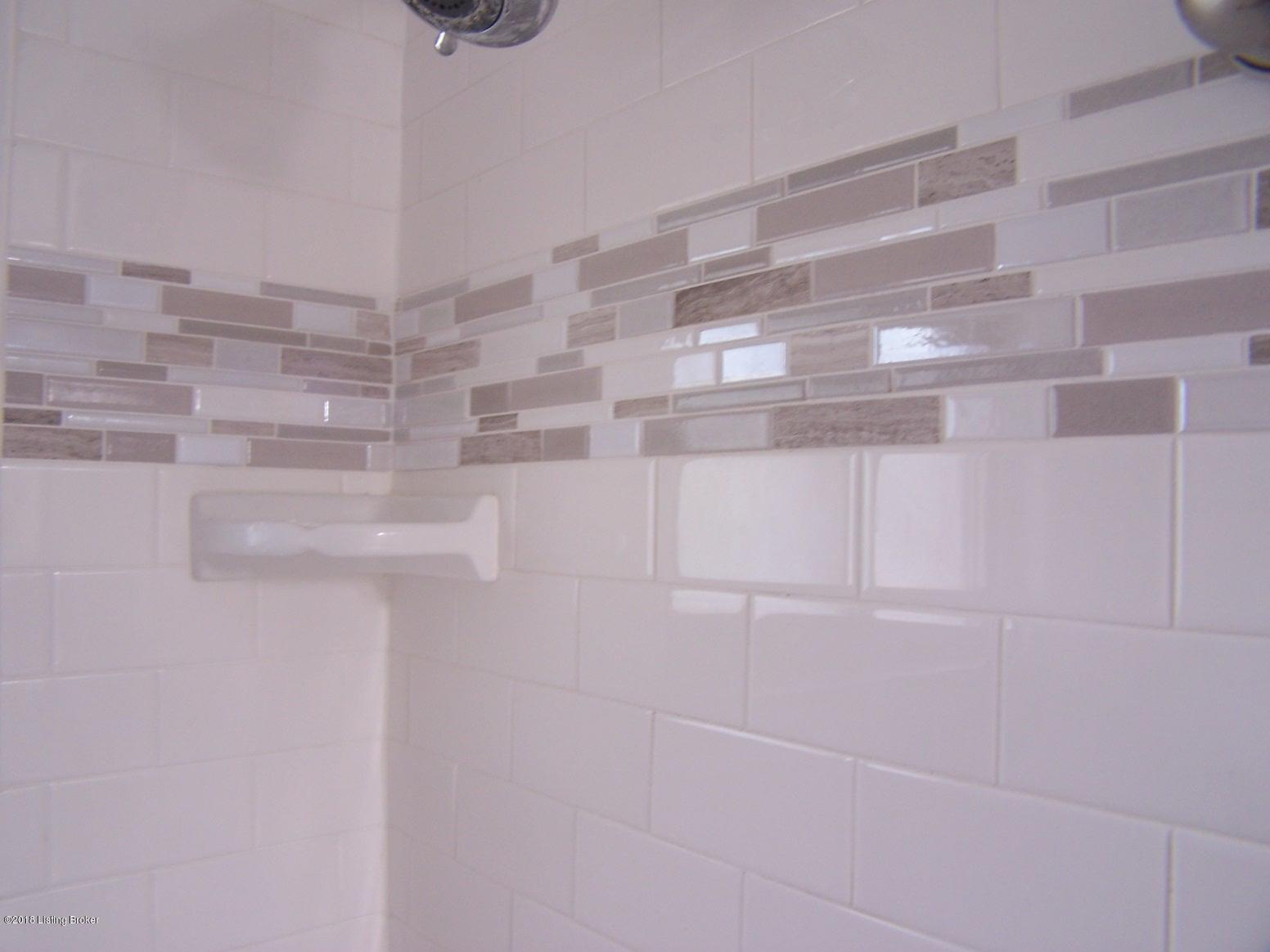 11004 Torrington Road Louisville, KY 40272 - Photo 41 of 43 Tile work in Full Bath Shower