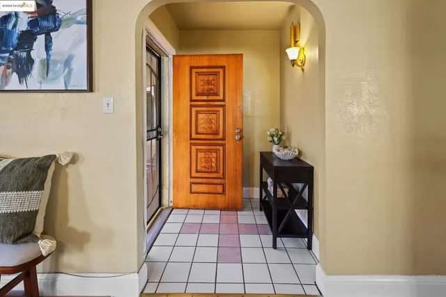 $525,000 | 2527 84th Avenue, Oakland, CA 94605