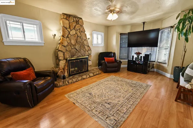 $525,000 | 2527 84th Avenue, Oakland, CA 94605