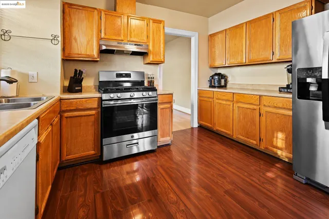 $525,000 | 2527 84th Avenue, Oakland, CA 94605