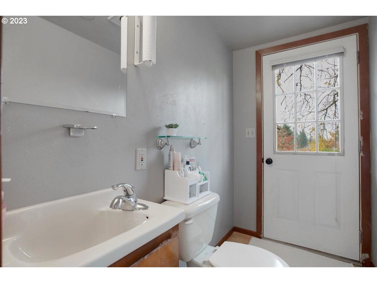20676 South South End Road Oregon City, OR 97045 - Photo 23 of 48 Gallery Image 23