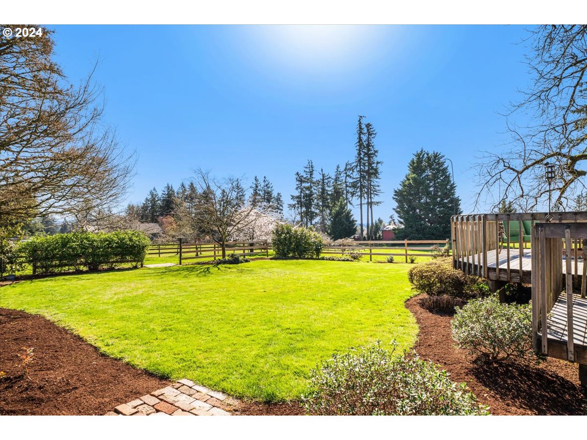 20676 South South End Road Oregon City, OR 97045 - Photo 36 of 48 Gallery Image 36