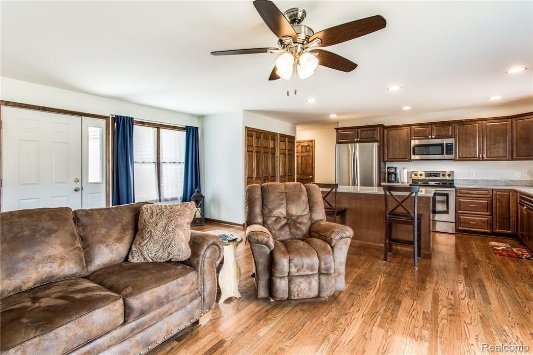 4750 Mericle Road Avoca, MI 48006 - Photo 10 of 26 4750 Mericle Rd