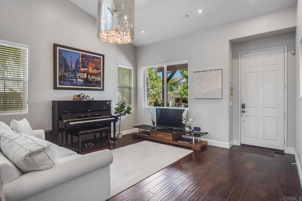 1157 Alexandra Lane Encinitas, CA 92024 - Photo 6 of 40 Gallery Image 6