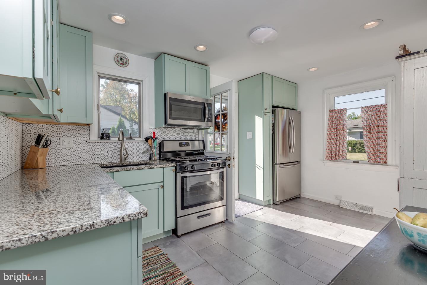 60 Edison Road Cherry Hill, NJ 08034 - Photo 7 of 35 Gallery Image 7