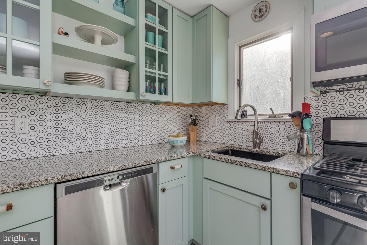 60 Edison Road Cherry Hill, NJ 08034 - Photo 9 of 35 Gallery Image 9