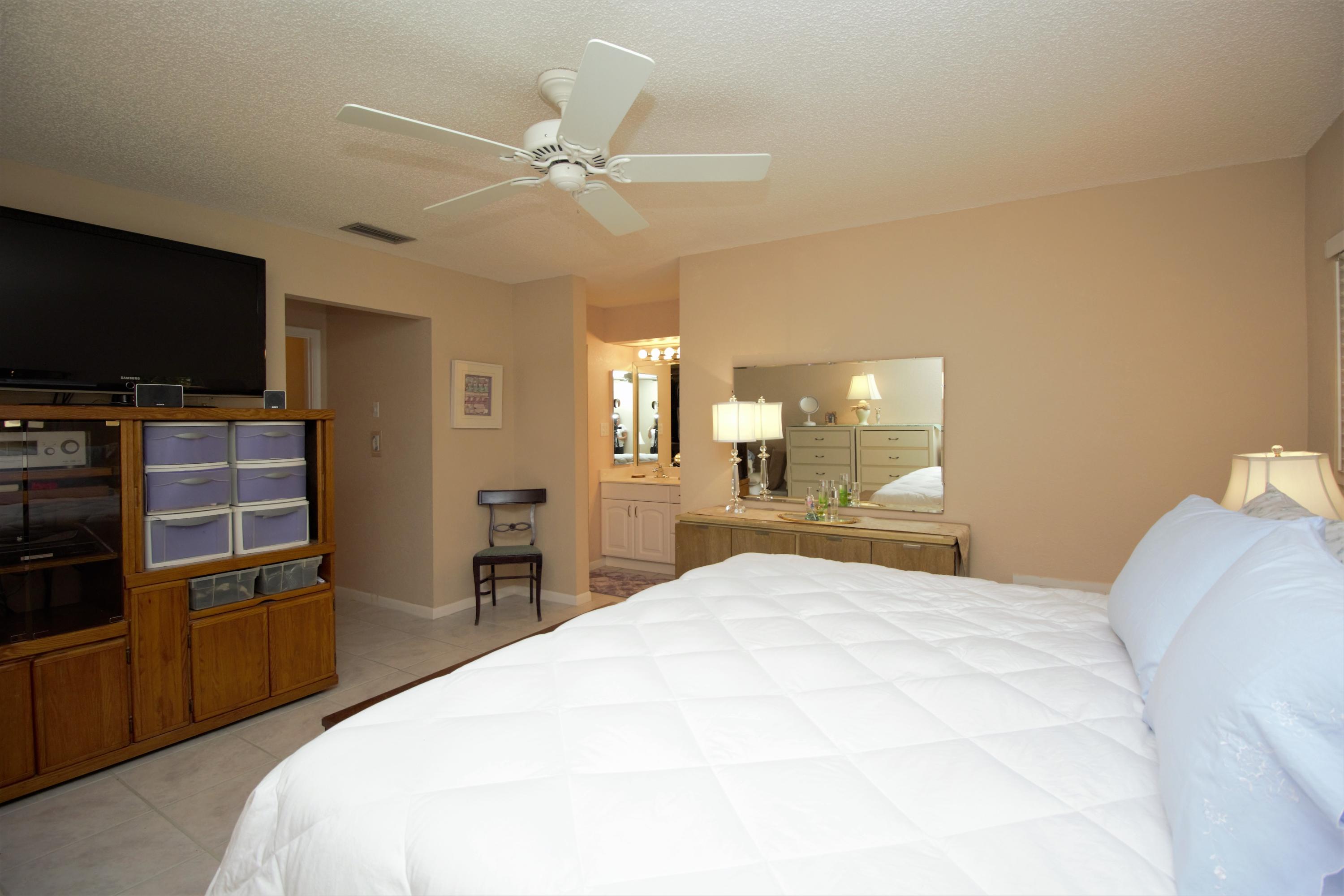 7764 Cloverfield Circle Boca Raton, FL 33433 - Photo 19 of 34 7764 Master Bed 1
