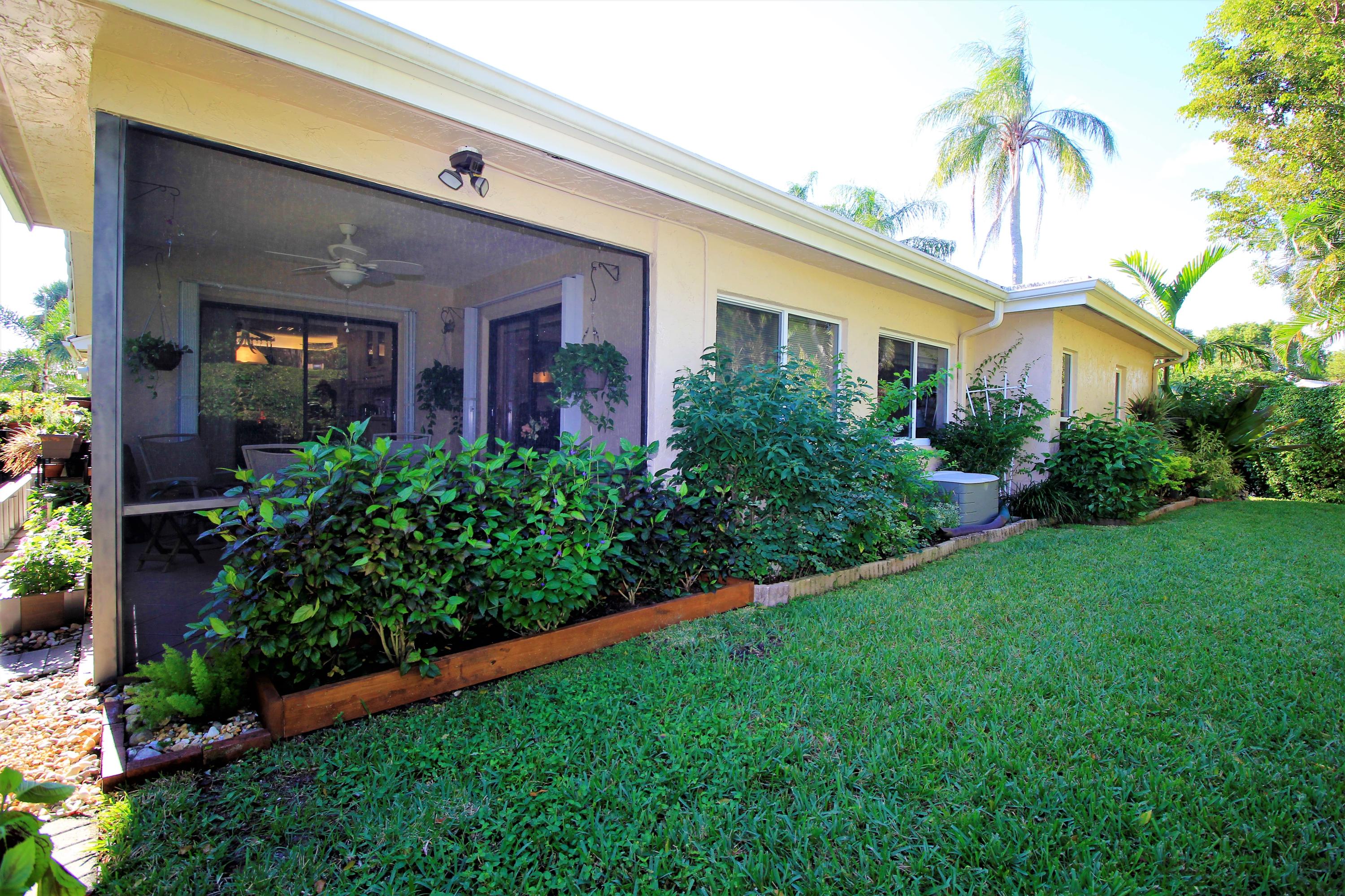 7764 Cloverfield Circle Boca Raton, FL 33433 - Photo 5 of 34 7764 outdoor back yard