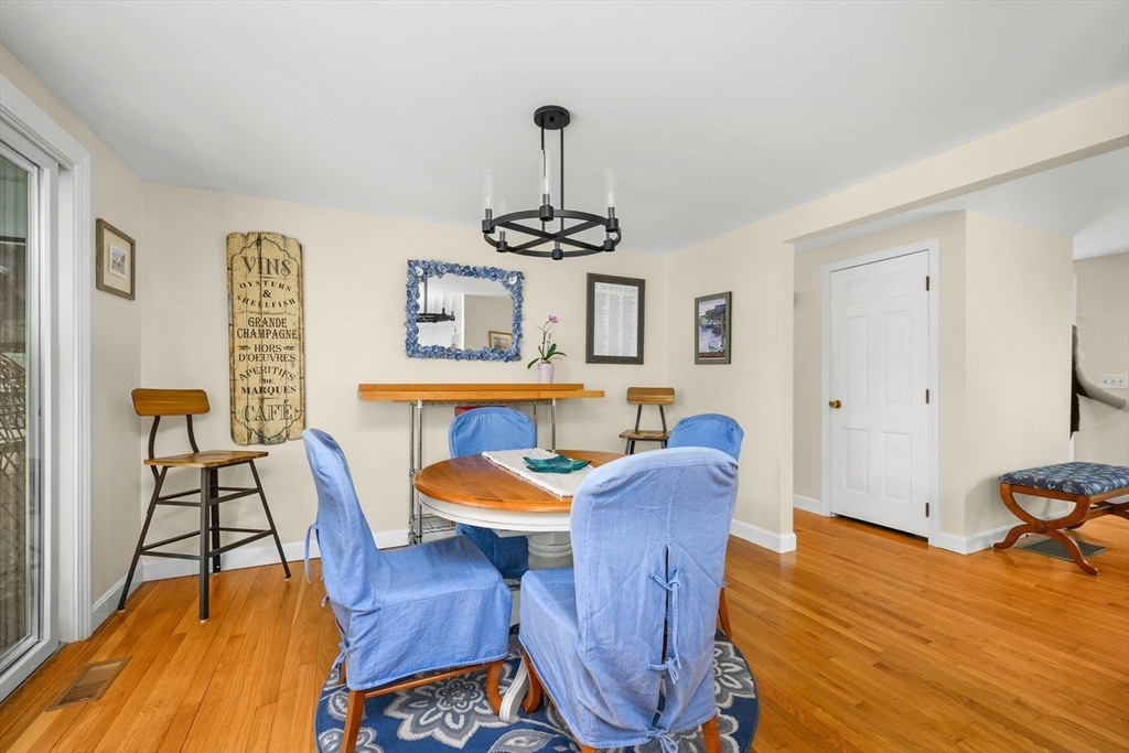 122 Salt Rock Road Barnstable, MA 02630 - Photo 8 of 35 Gallery Image 8