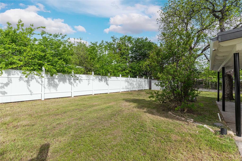 516 South Pecos Street Coleman, TX 76834 - Photo 32 of 32 a view of yard with tree in the background