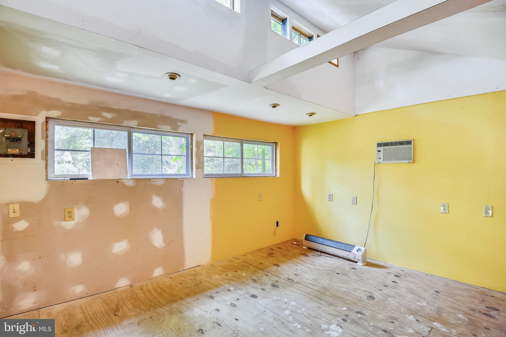 448 Ruth Road Arnold, MD 21012 - Photo 28 of 33 Workshop/studio