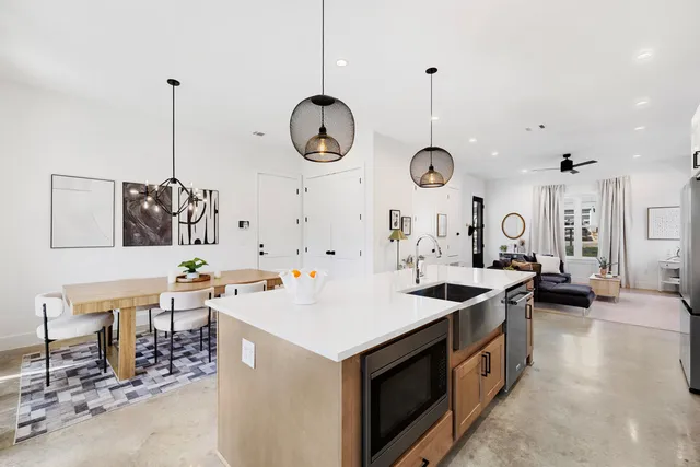 $799,000 | 5007 Lott Avenue, Unit 1, Austin, TX 78721