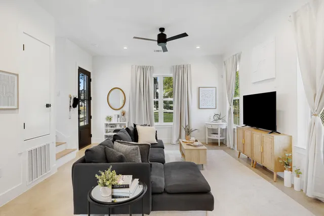 $799,000 | 5007 Lott Avenue, Unit 1, Austin, TX 78721