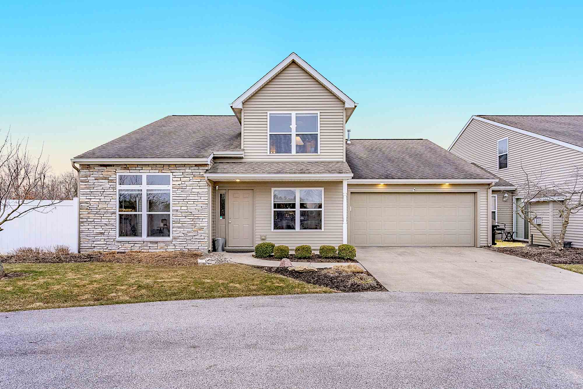 9920 Oak Trail Road Fort Wayne, IN 46825 - Photo 1 of 34