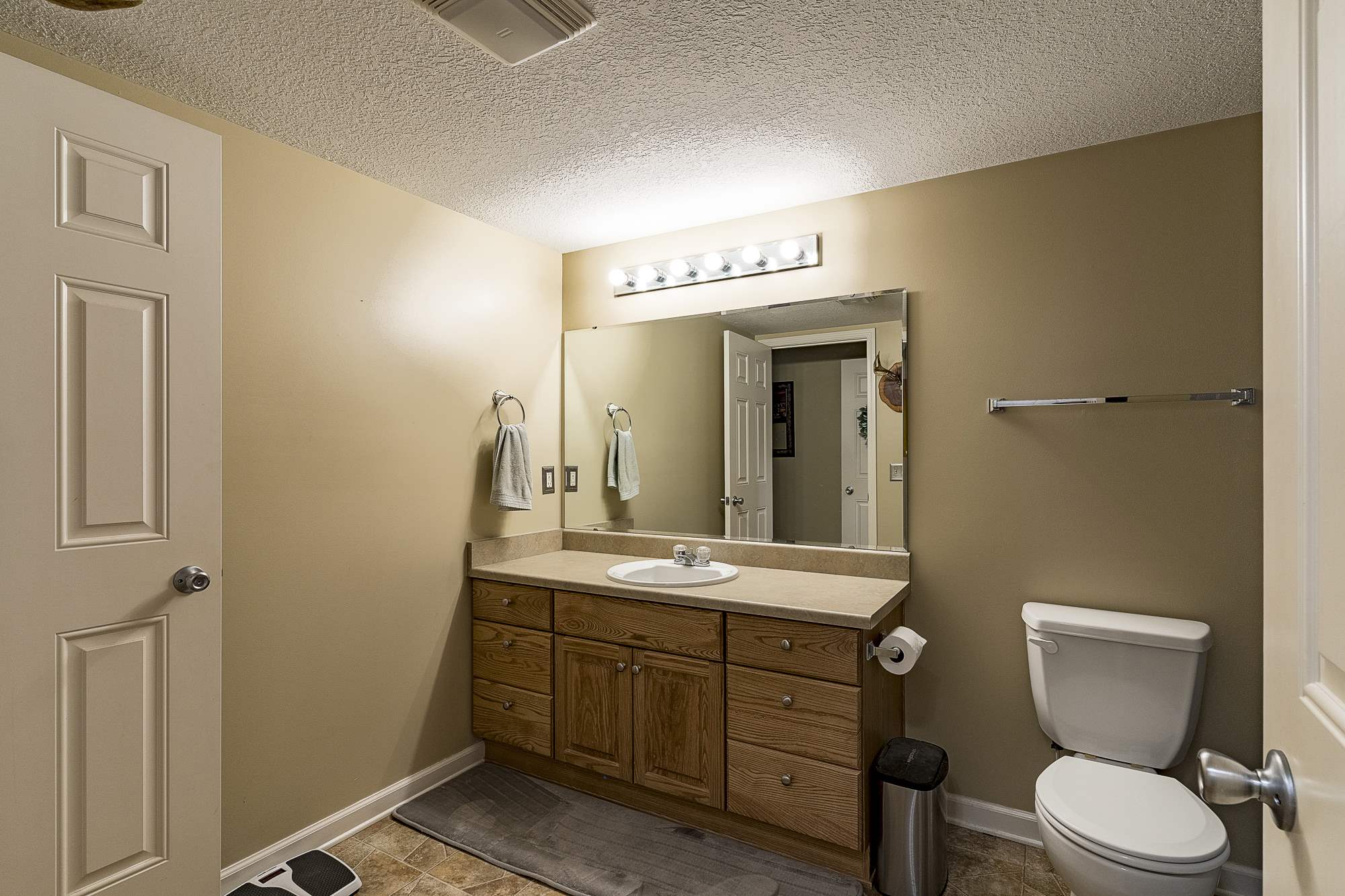 9920 Oak Trail Road Fort Wayne, IN 46825 - Photo 15 of 34