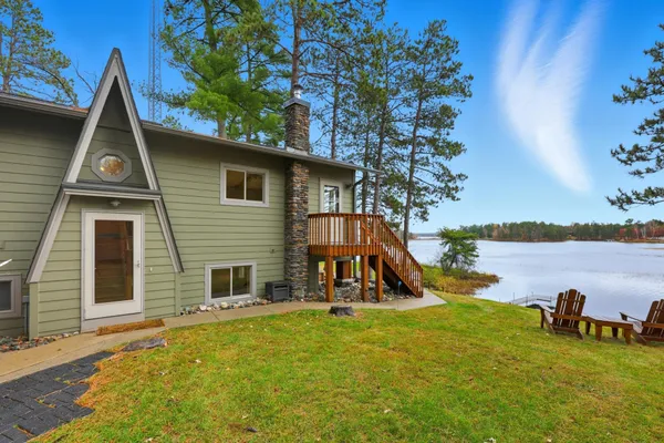 $900,000 | 36945 Delta Bay Road, Pine River, MN 56474