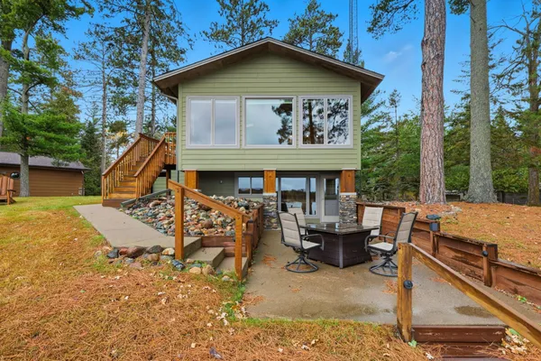 $900,000 | 36945 Delta Bay Road, Pine River, MN 56474