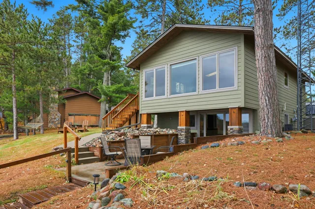 $900,000 | 36945 Delta Bay Road, Pine River, MN 56474