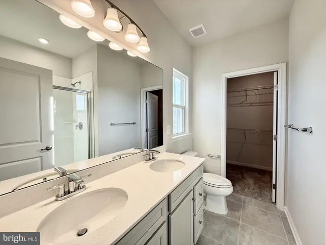 $2,800 | 9366 Tanfield Drive, Fredericksburg, VA 22408