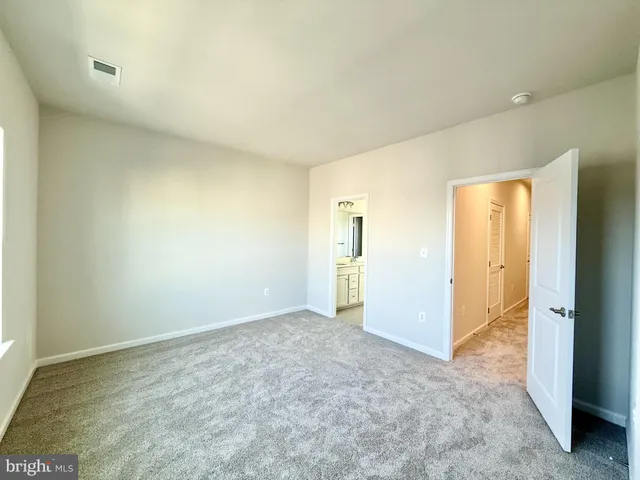 $2,800 | 9366 Tanfield Drive, Fredericksburg, VA 22408