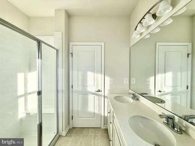 $2,800 | 9366 Tanfield Drive, Fredericksburg, VA 22408