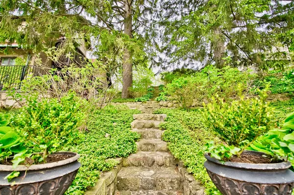 $1,375,000 | 104 North Julian Street, Naperville, IL 60540