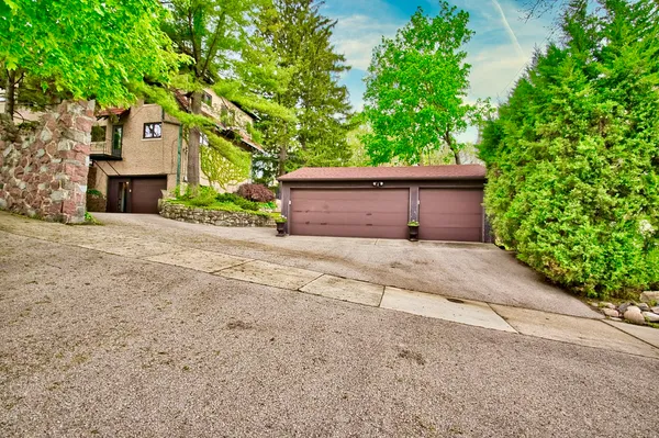 $1,375,000 | 104 North Julian Street, Naperville, IL 60540