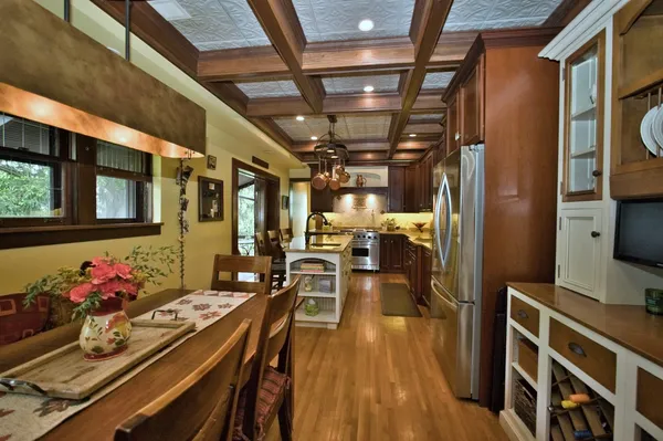 $1,375,000 | 104 North Julian Street, Naperville, IL 60540