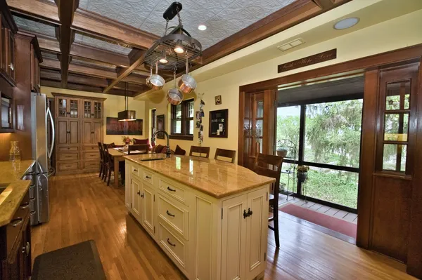 $1,375,000 | 104 North Julian Street, Naperville, IL 60540