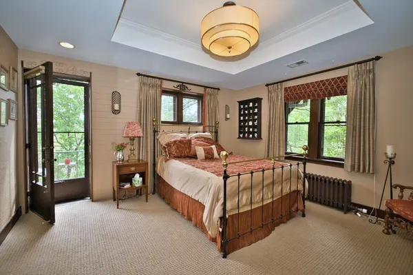 $1,375,000 | 104 North Julian Street, Naperville, IL 60540