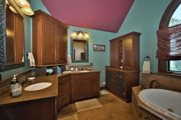 $1,375,000 | 104 North Julian Street, Naperville, IL 60540