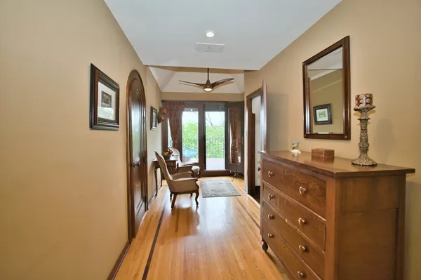$1,375,000 | 104 North Julian Street, Naperville, IL 60540