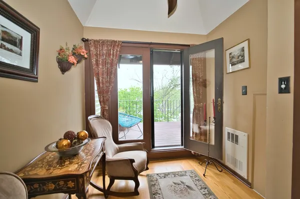 $1,375,000 | 104 North Julian Street, Naperville, IL 60540