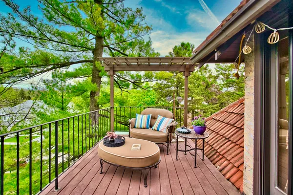 $1,375,000 | 104 North Julian Street, Naperville, IL 60540