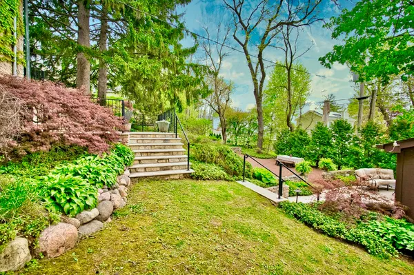 $1,375,000 | 104 North Julian Street, Naperville, IL 60540