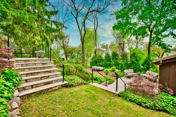 $1,375,000 | 104 North Julian Street, Naperville, IL 60540