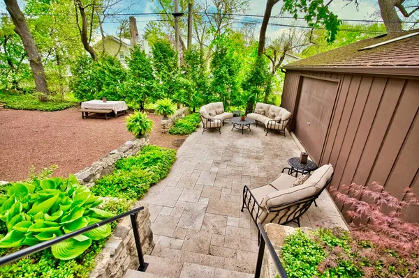 $1,375,000 | 104 North Julian Street, Naperville, IL 60540