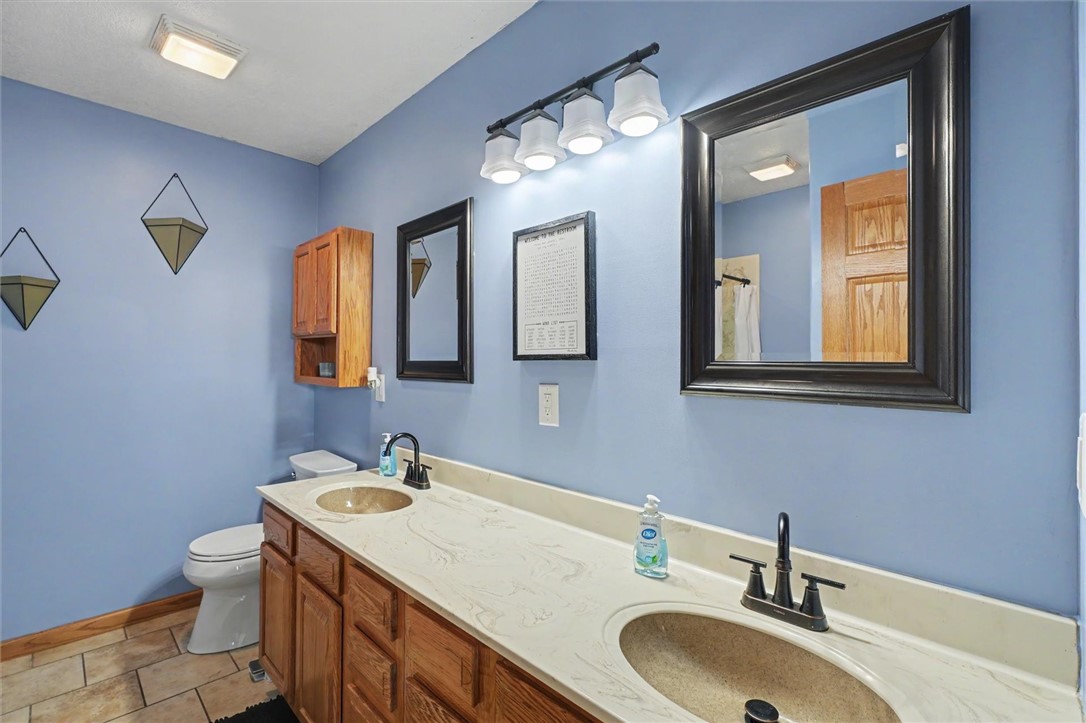 111 Warner Avenue Georgetown, IL 61846 - Photo 33 of 48