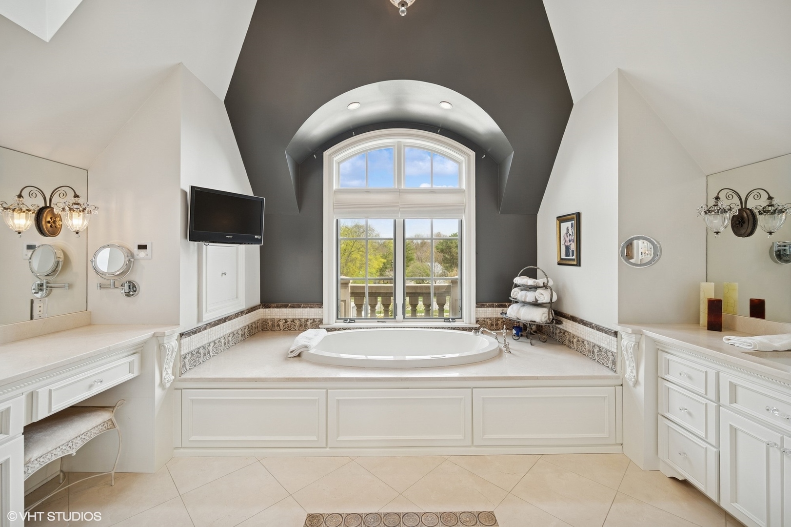 494 Sheridan Road Glencoe, IL 60022 - Photo 30 of 55 Gallery Image 30