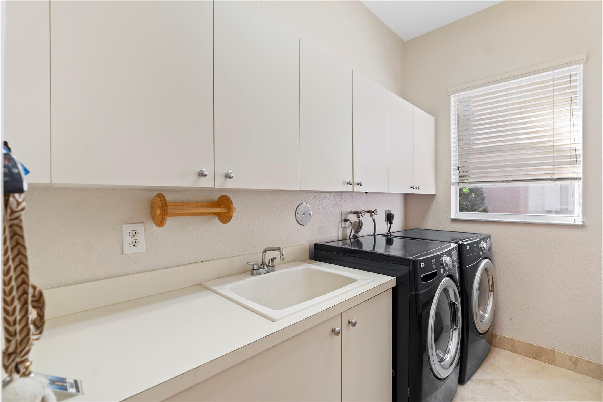 4622 Southwest 185th Avenue Miramar, FL 33029 - Photo 28 of 64 Photo 28