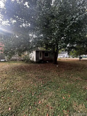 $30,000 | 303 Cedar Street, Harvel, IL 62538